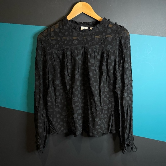 Wilfred Black Pleated Ruffled Long Sleeve Blouse - Picture 2 of 7